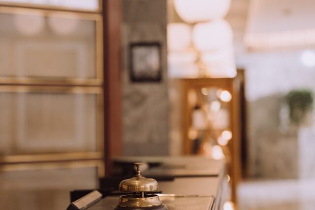 Ce înseamnă un check-in modern și de ce contează pentru oaspeți — Revista Voyage Voyage