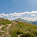 Trasee montane accesibile pentru începători, cu peisaje spectaculoase — Revista Voyage Voyage